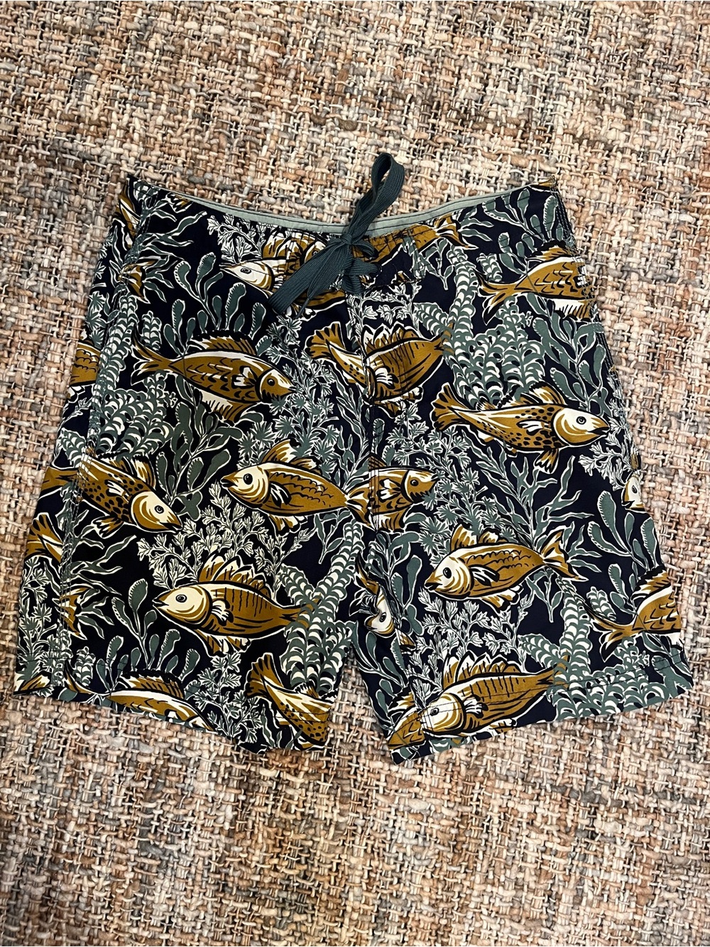Reyn Spooner Men’s Fish Swimsuit - Size 32